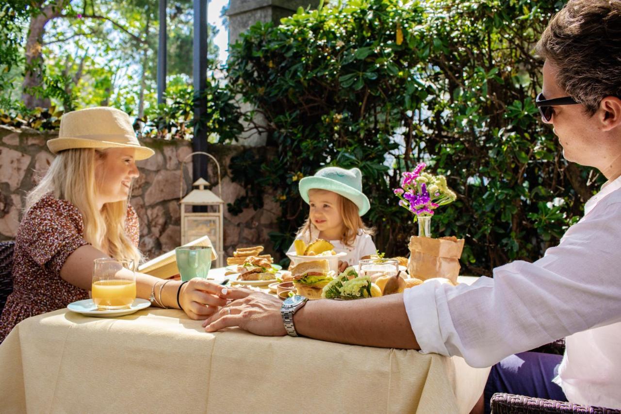 Miramare Hotel Ristorante Convegni 切塞纳蒂科 外观 照片