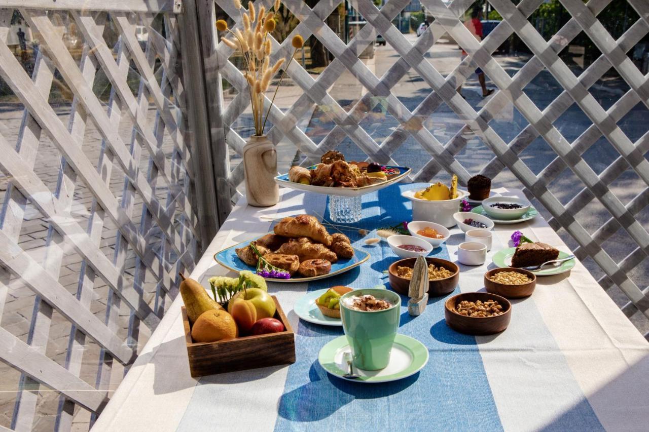 Miramare Hotel Ristorante Convegni 切塞纳蒂科 外观 照片